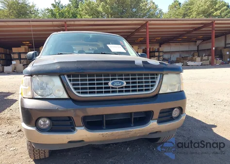 2005 Ford Explorer Eddie Bauer z USA, uszkodzony, nr VIN 1FMZU64K45UB87037